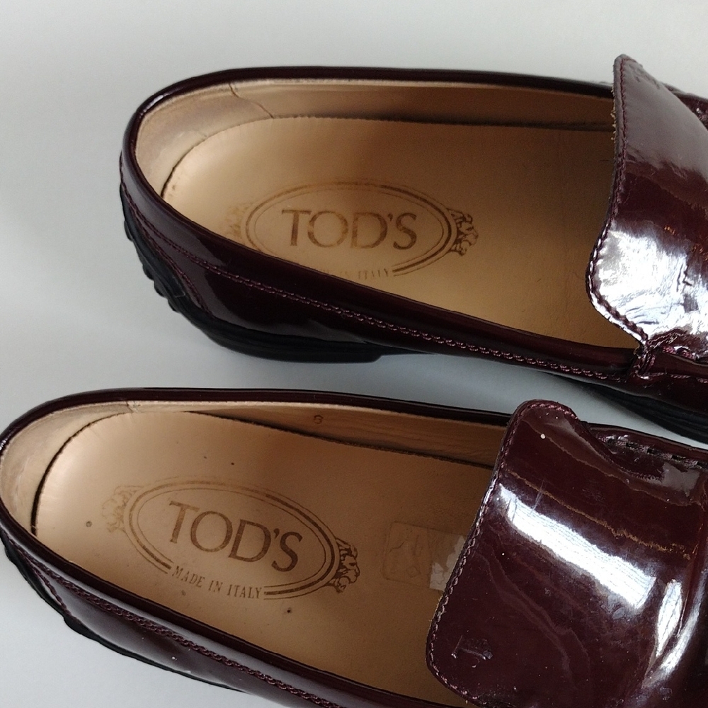 Tod's Gommino Burgundy Patent Leather  Driving  Loafers 8